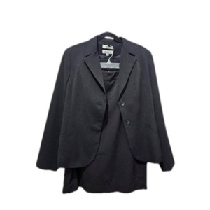 Jones & Co. 3 PC Suit